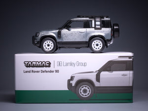 Lamley Special Edition Leen Customs X Tarmac Works Global64 Land Rover Defender Pin Bundle
