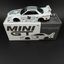 Load image into Gallery viewer, Nissan GT-R32LB-Kaido Works  Mini GT 1217
