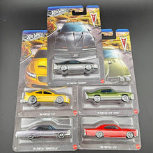 Load image into Gallery viewer, PONTIAC Silver Series | Hot Wheels 2025 Complete Set
