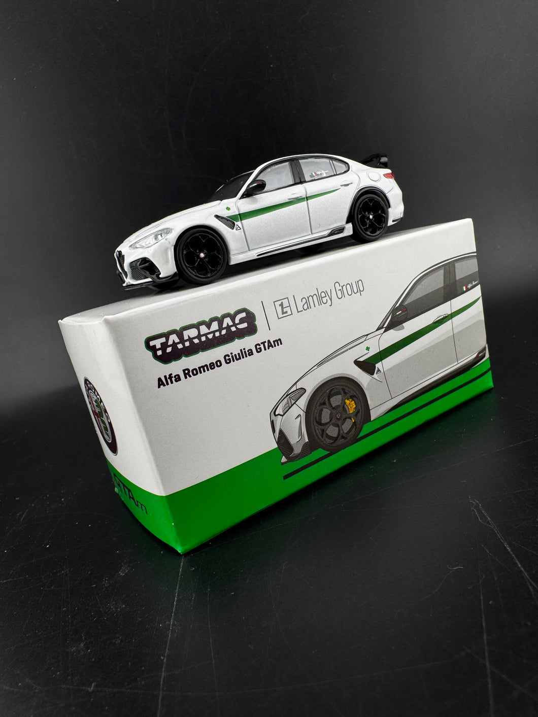 Tarmac Works Lamley Edition Alfa Romeo Giulia GTAm