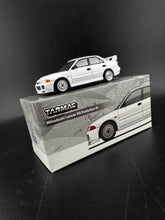 Load image into Gallery viewer, Tarmac Works Lamley Edition Mitsubishi Lancer RS Evolution III
