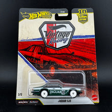 Load image into Gallery viewer, Vintage Racing | Hot Wheels 2026 Car Culture 5-Car Premium Set
