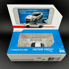 Load image into Gallery viewer, Hot Wheels ID &#39;17 NISSAN GT-R (R35)
